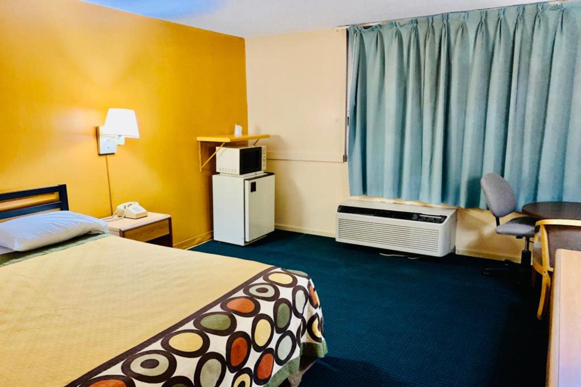 Red Carpet Inn & Suites Lima -Listing Partner ภายนอก รูปภาพ
