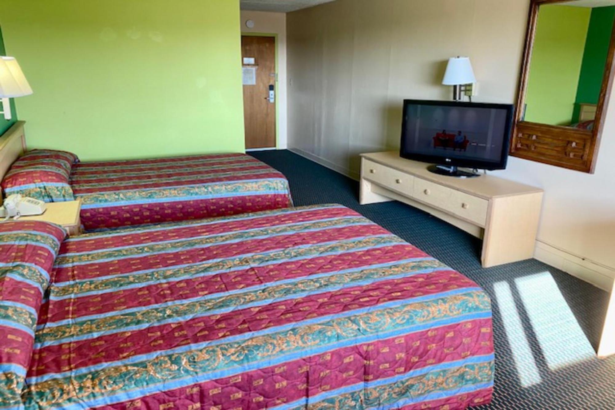 Red Carpet Inn & Suites Lima -Listing Partner ภายนอก รูปภาพ